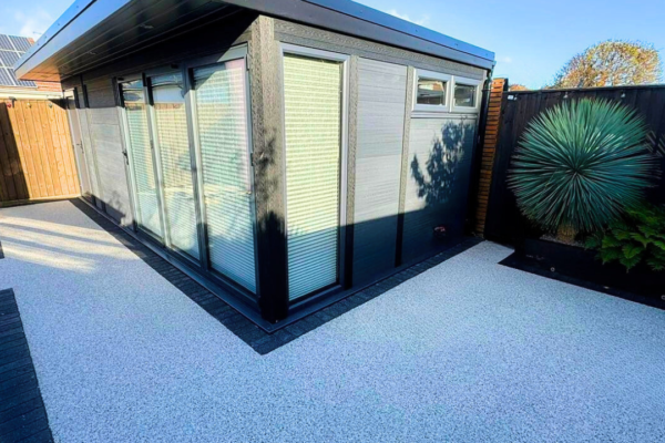 outdoor resin flooring for garden buildings