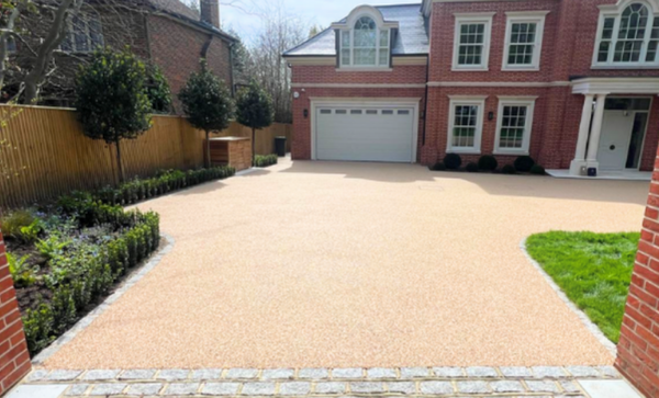 Premium luxury resin bonded driveway